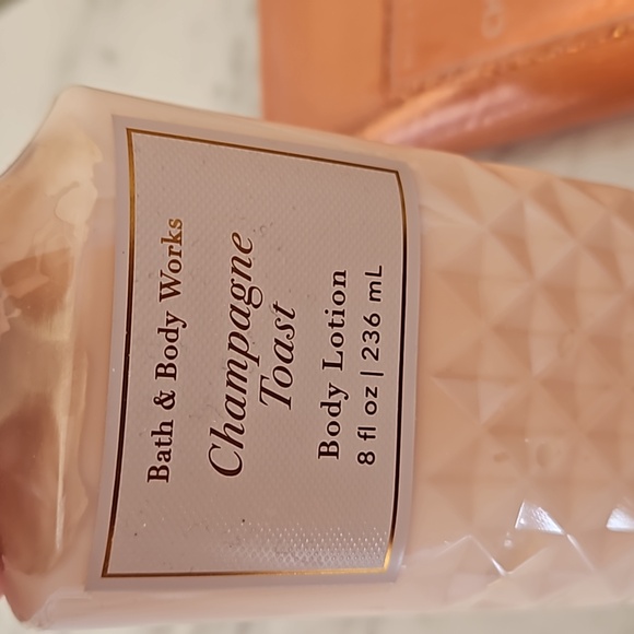 Bath & Body Works Lotion and Cream - Picture 2 of 3